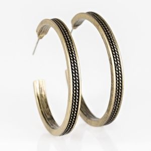 Jewelries